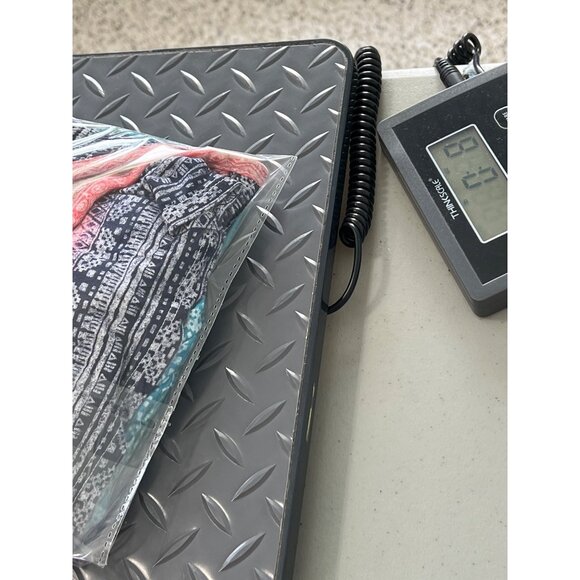 Ruff Hewn Blouse Size XL Flutter Sleeve Smocked Geometric Print Boho Pink Blue - Picture 6 of 6